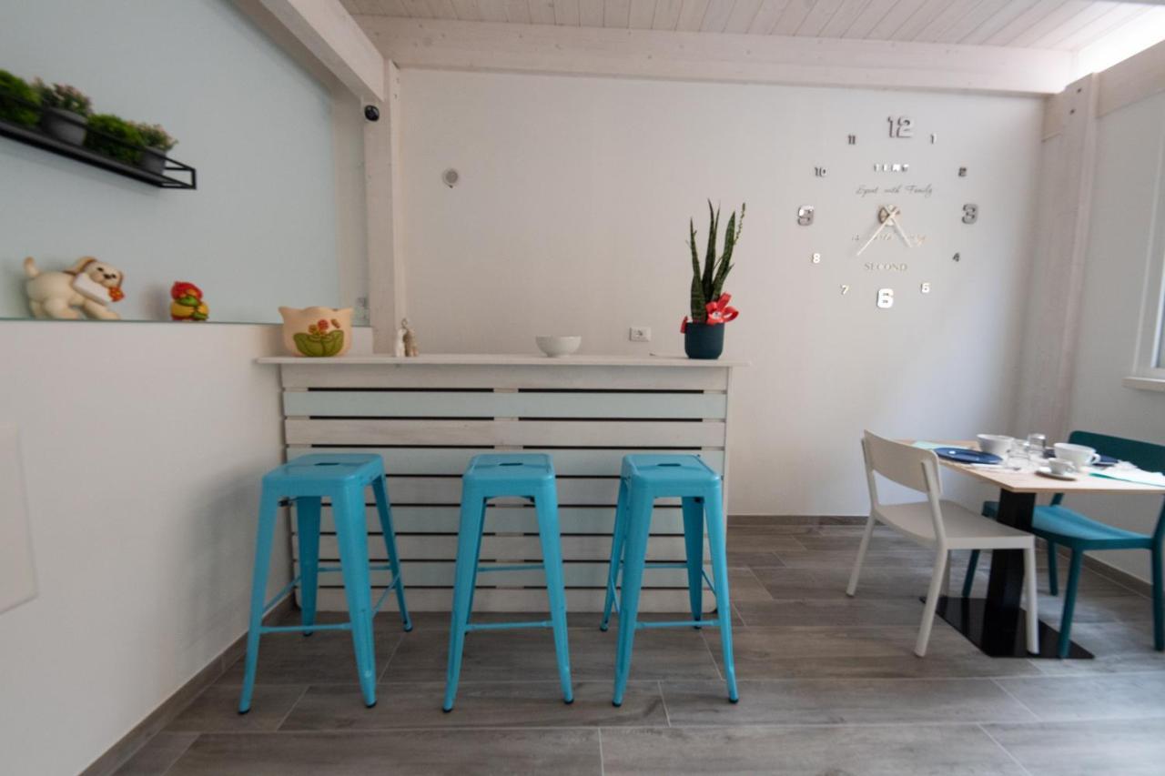 Domora Bedrooms Ortona Esterno foto