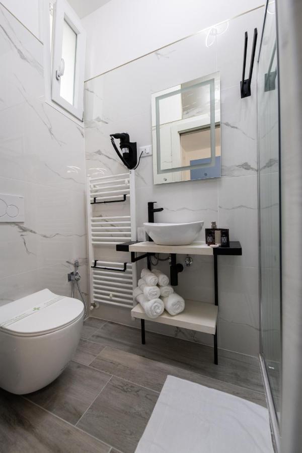 Domora Bedrooms Ortona Esterno foto