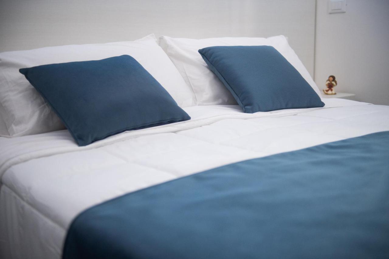Domora Bedrooms Ortona Esterno foto