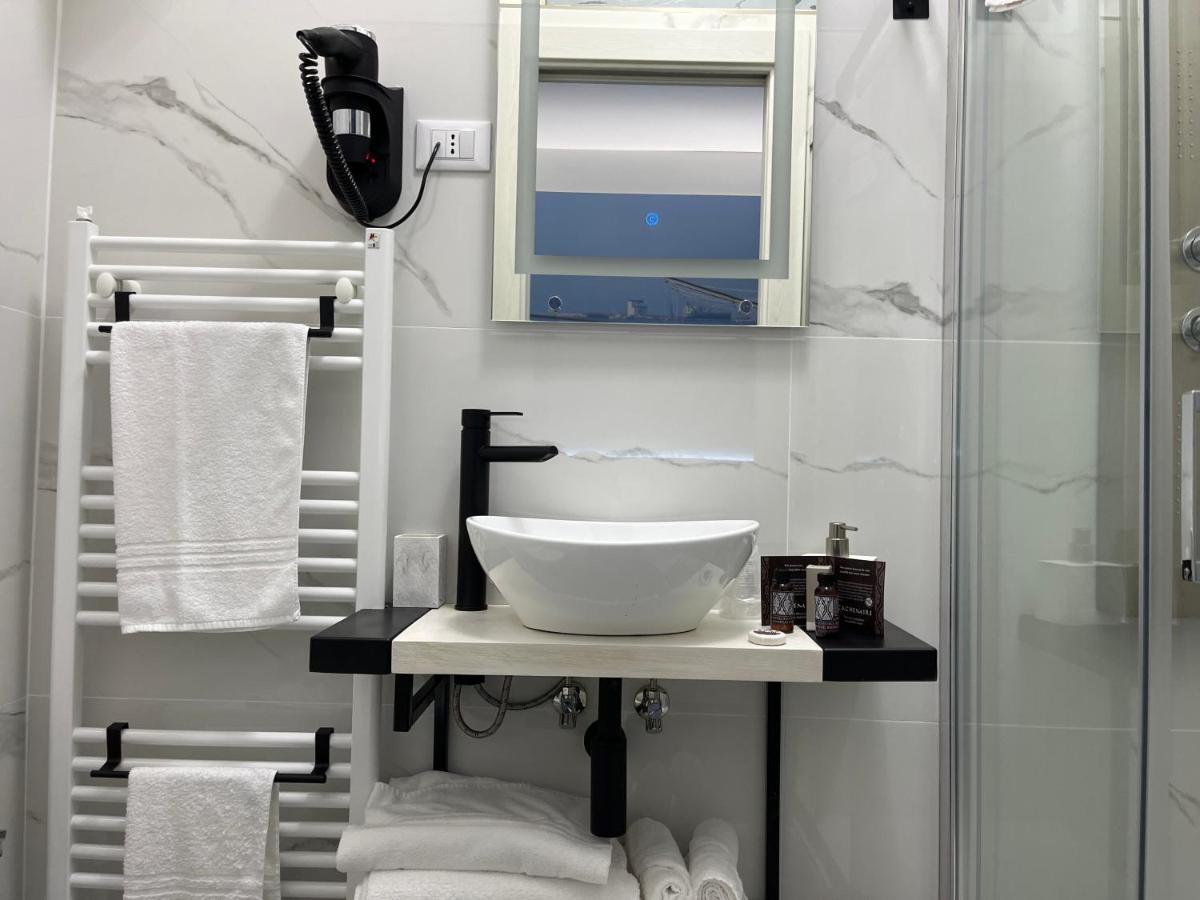 Domora Bedrooms Ortona Esterno foto